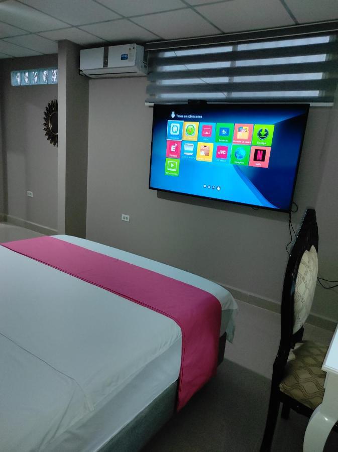 Royalinn Гуаякиль Экстерьер фото